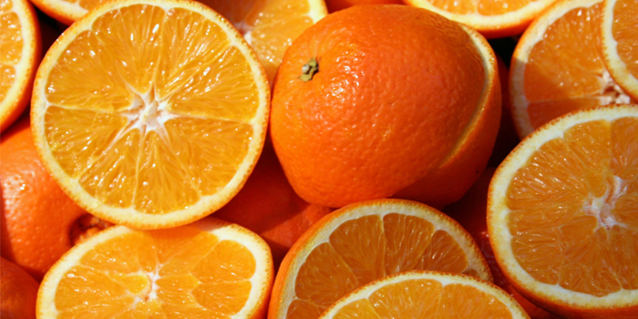 ビタミン豊富なオレンジ